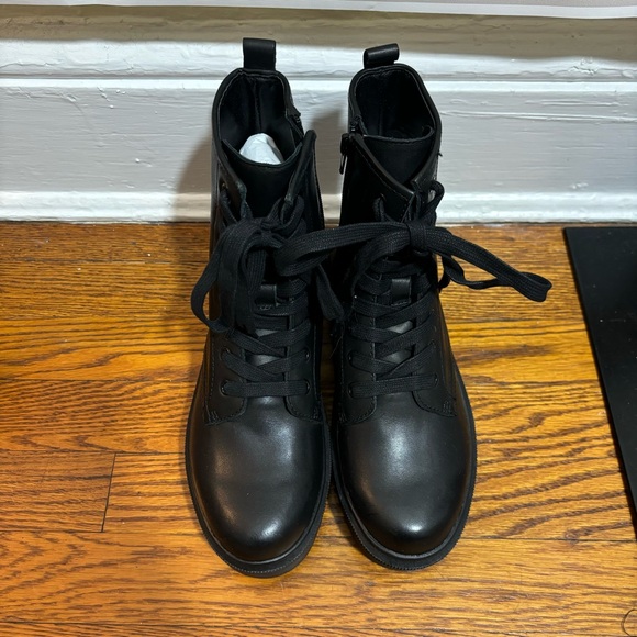 AQUA Logan Leather Platform Ankle Combat Boot BNIB - Picture 3 of 7